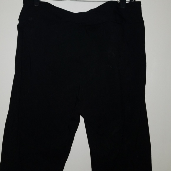 Miracle Suit Black stretch pants. Size 16. - Picture 3 of 4